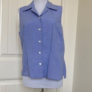 Harold’s women’s sleeveless Button Down